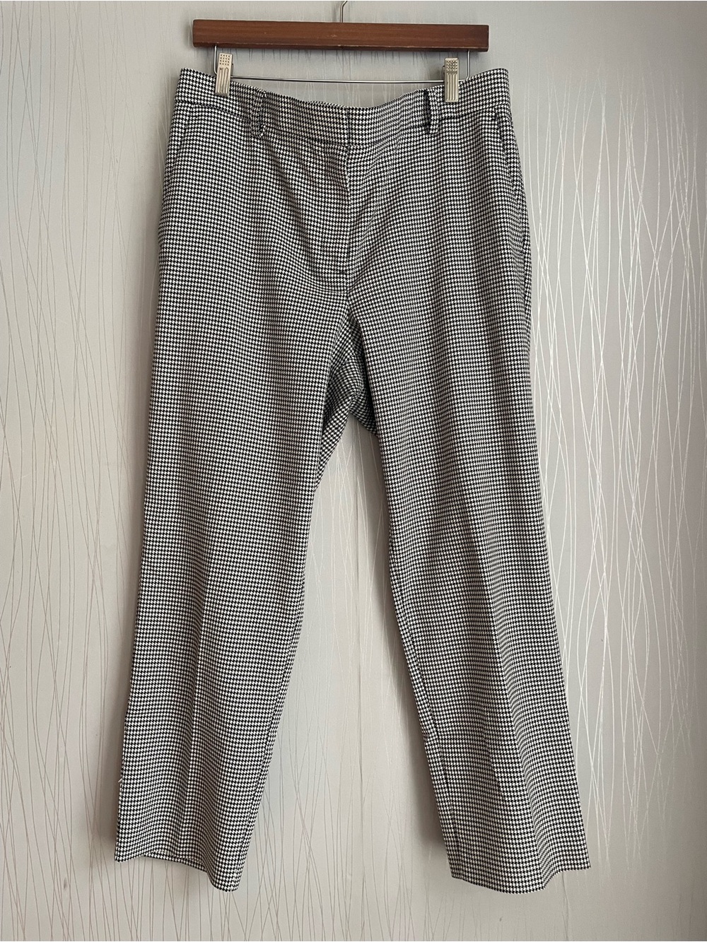 Ann Taylor Eva Houndstooth Ankle Pants Women’s Size 12 Black White Career Work - Picture 2 of 9